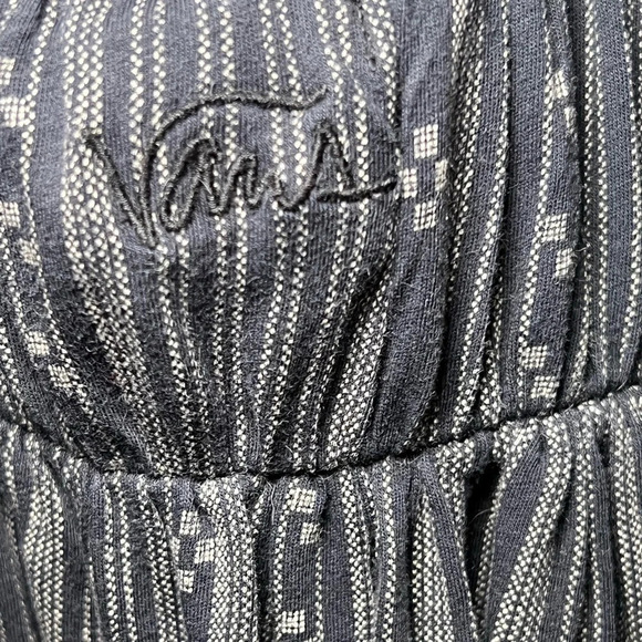 🌻 Vans Asymmetrical Spaghetti Criss Cross Strap Dress Empire Waist size Medium - Picture 7 of 8